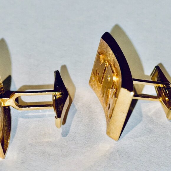 14K Gold Monogrammed Cufflinks 15.4g SOLD - Picture 4 of 4